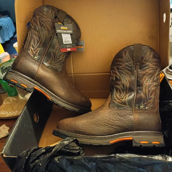 Ariat | Shoes | Ariat Mens Brown Boots With Orange Accents  display picture 1